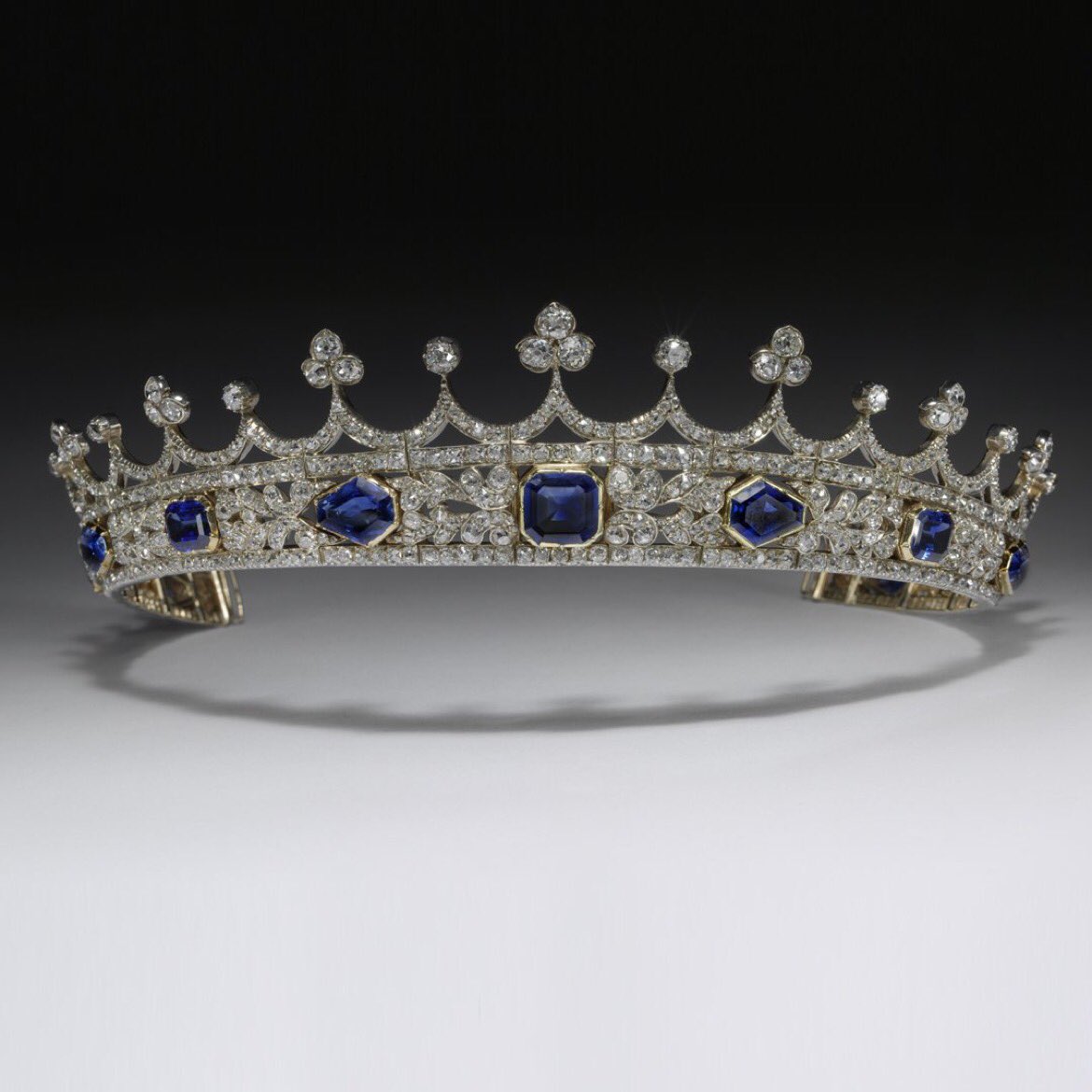 V_and_A's tweet photo. We are delighted to announce the acquisition of Queen Victoria’s stunning sapphire and diamond coronet designed by Prince Albert in 1840. https://t.co/lBEBEDVnfL