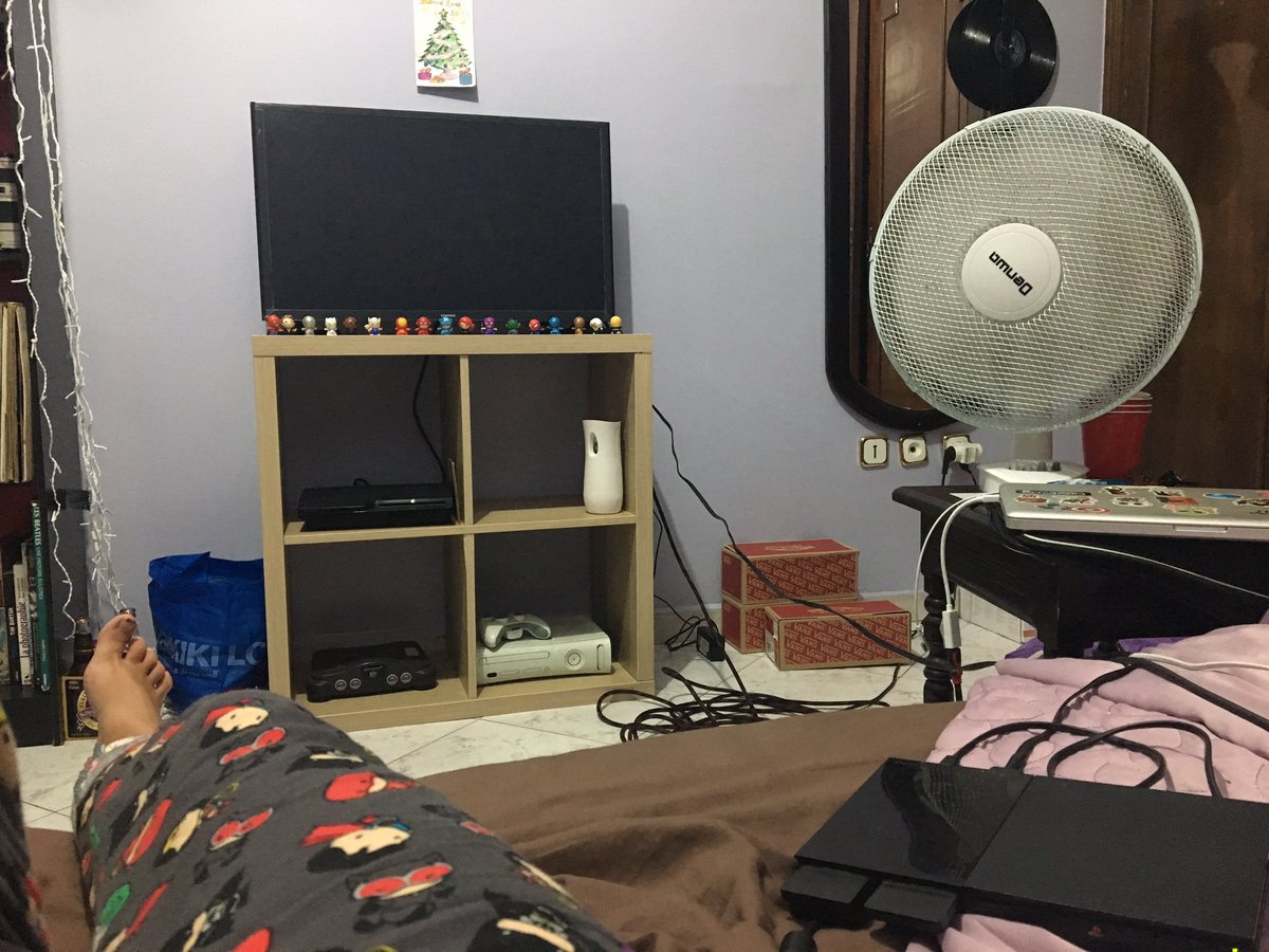 oceanmonkey7's tweet image. Some Ps2 love