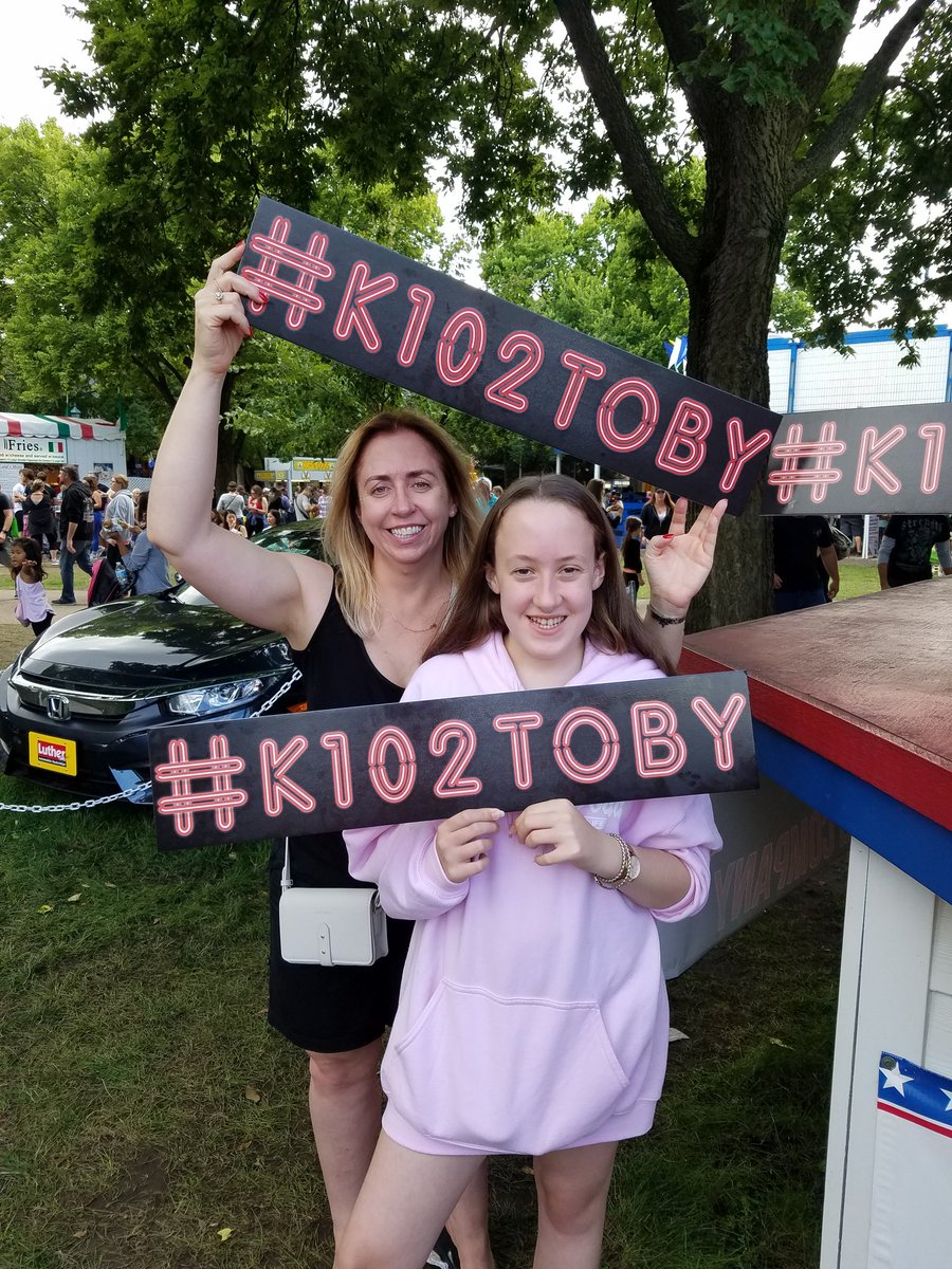Jessiejd2410's tweet photo. All the way from Cheshire England to listen to @K102 and #k102Toby! We're ready for some #TobyKeith! https://t.co/ml3fBRghHX