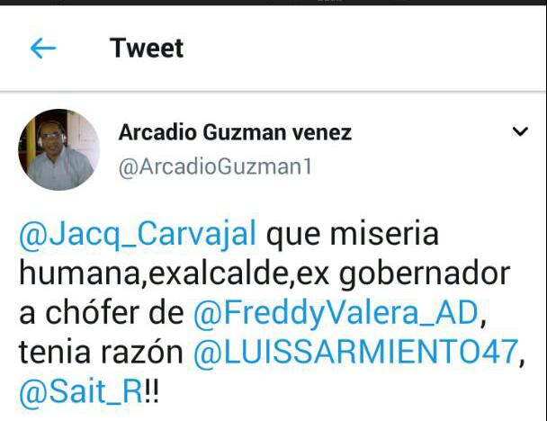 Diarrea980's tweet photo. @ArcadioGuzman1 Miserable si tanta Webonadas Hablas porq Ayer le fundiste el tlf a Carvajal para pedir el Apoyo pa Andres.. Pobre Diablo https://t.co/2p1LwfpIzT