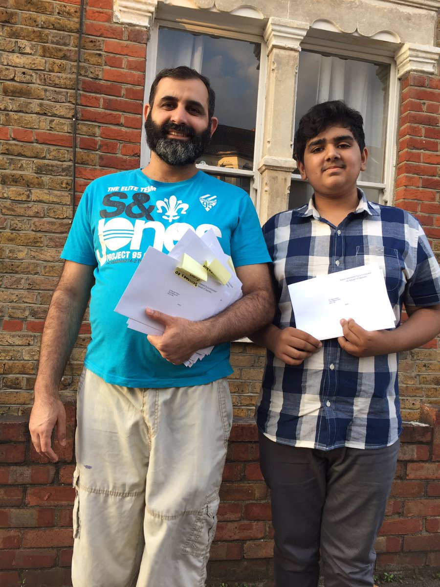 TauseefAnwar07's tweet photo. Part of Sunday spent delivering letters for @damienegan, Thanks to my nephew Ibby for helping, #WithDamien .. https://t.co/v0SgOrag8B