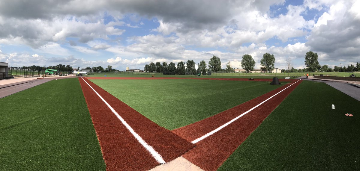 GustieAthletics's tweet photo. This is going to be one cool place to watch (and play) a baseball game @GustieBaseball https://t.co/fWwLTHN2rC