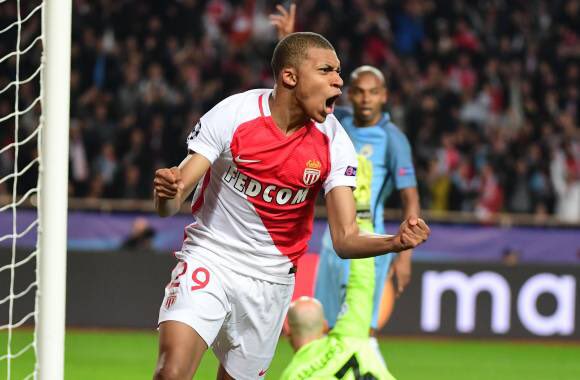 info_mercato1's tweet photo. [ #MERCATO ] #MBAPPE se dirige vers l' #OM en prêt sans option d'achat,visite médicale demain matin. #ASMOM https://t.co/1rHc3dimN7