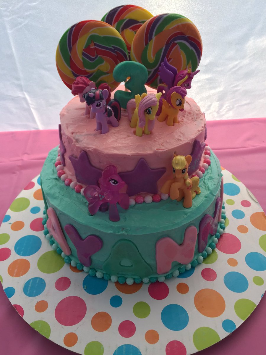 NOWIceIce_Aaron's tweet photo. Happy 3rd birthday Rayannah!!! #1023NOWradio #NOWtrucksicle https://t.co/I2YDJ7iuqR