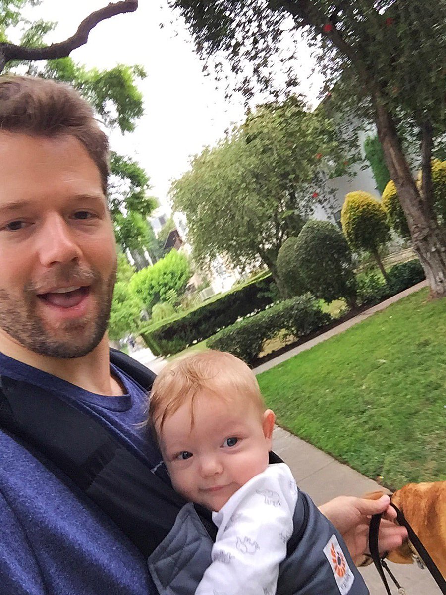 beingagrownman's tweet photo. Early morning Beverly Hills walk today with @RexfordPooch &amp; Kiddo 1 #dadlife #petlife #multiparenting https://t.co/2rGUis8hEX