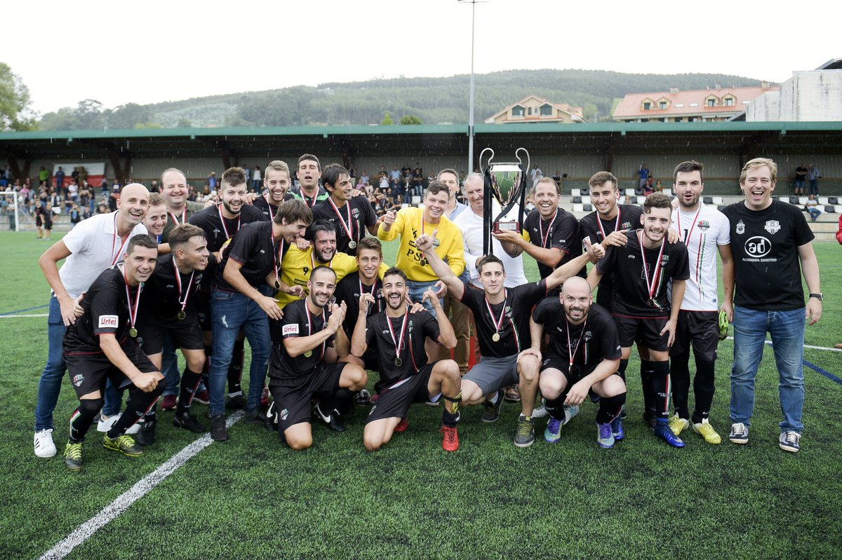Contrameta's tweet photo. 🏆⚽️ El @AtMinerosReocin, Campeón de la Copa FCF, tras superar al @CDLosRios1989 en la tanda de penaltis: https://t.co/Qs7djUboHR https://t.co/lCZ1QRAN6Q