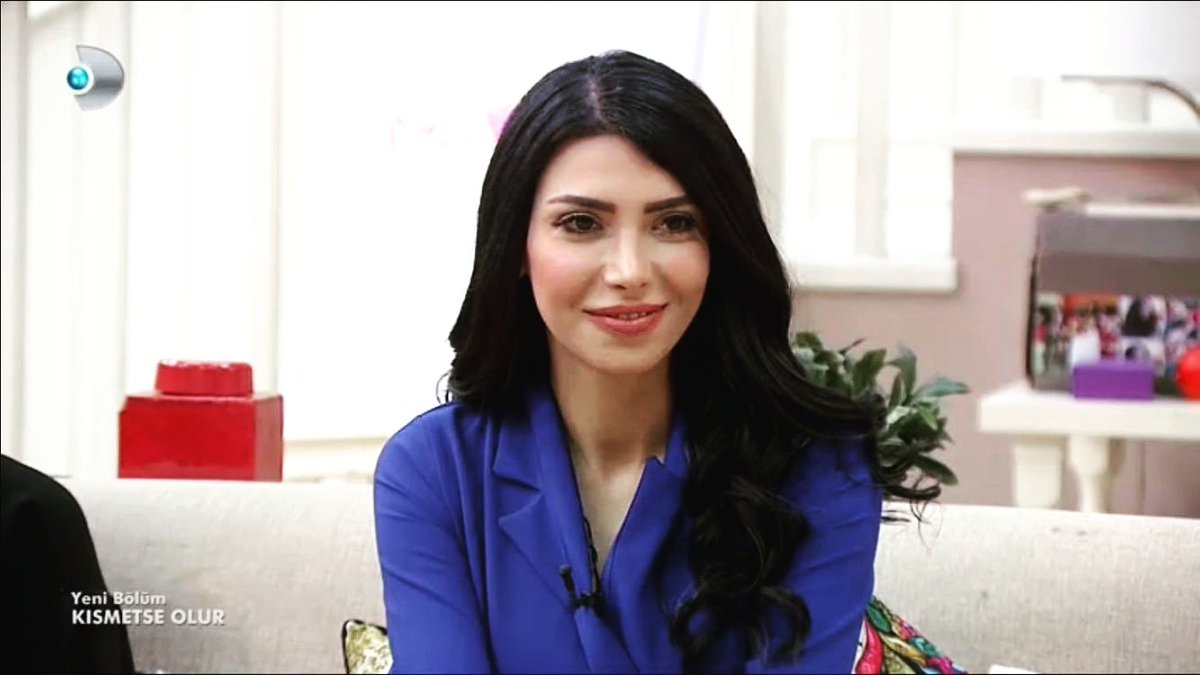 bir_serencam's tweet image. Bu ışığı taşıyan çok az insan ve en çok ışıldayan Didem Delen 

FoxTvde DidemDelen