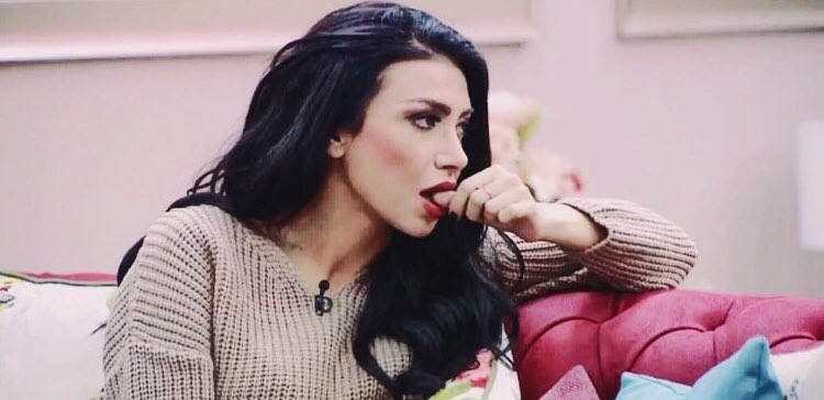 _farmacista's tweet photo. Elini duruşunu bakışını yerim kadınnnn
FoxTvde DidemDelen https://t.co/LOUwYknkK1