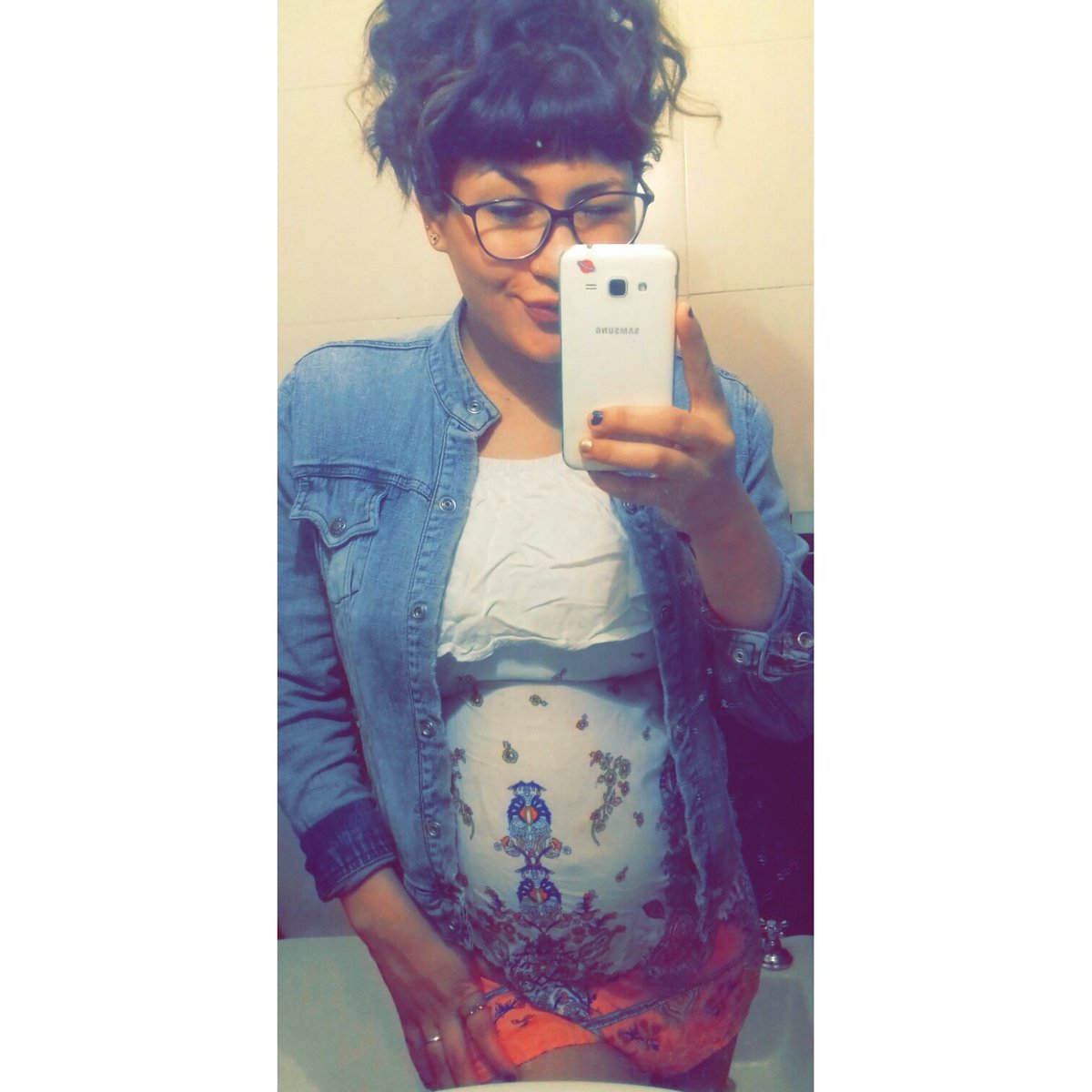 aailenmartinez's tweet photo. #NuevaFotoDePerfil https://t.co/Bnd47kPnGR