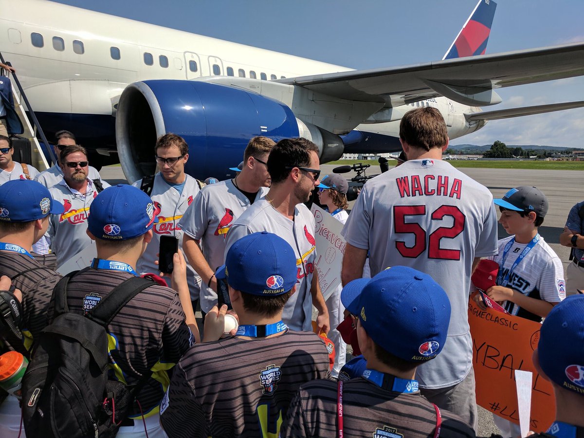 MichaelWacha's tweet photo. Good luck to Texas in the #LLWS had a lot of fun in Williamsport. #PlayersWeeked https://t.co/8LtDar8nbJ