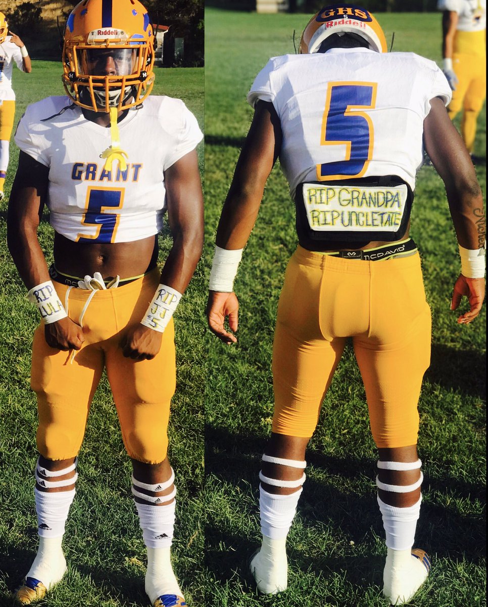 GmanTakeOver10's tweet photo. πΏππΎπ§ππΎ #LLJJ5 #RIPLULA10 #RIPGRANDPA #RIPUNCLETATE10 https://t.co/x4vvjium1F