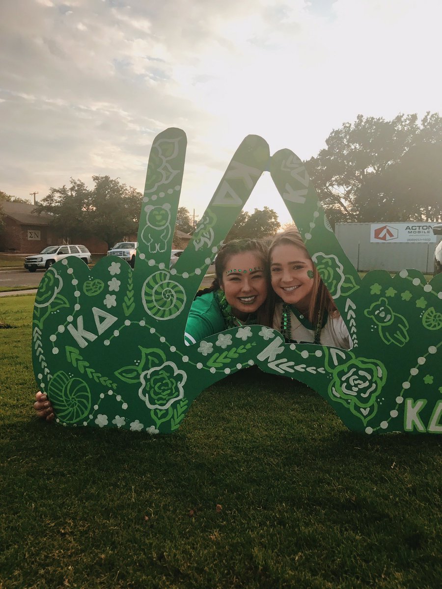 AbbeyWickersham's tweet photo. Kappa Delta was the one for me!!!💚 #TechKD https://t.co/6aoJ0xwYb7
