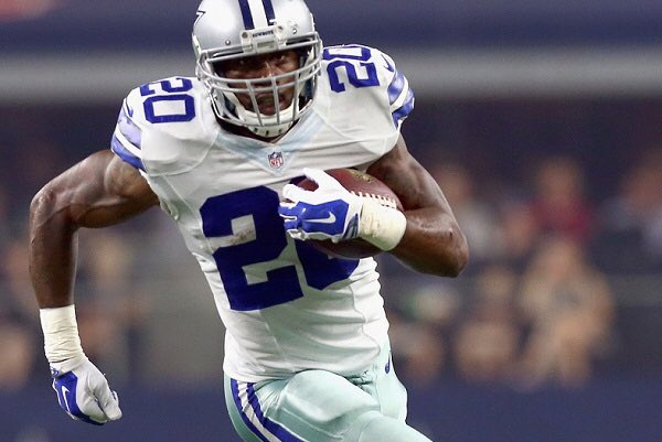 Happy 30th Birthday to Cowboys RB Darren McFadden!  