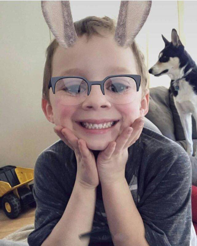 fakekaia's tweet photo. Gavin is so cute 😂😂@katiebaby83 #gavin https://t.co/fEX6oqsbiK