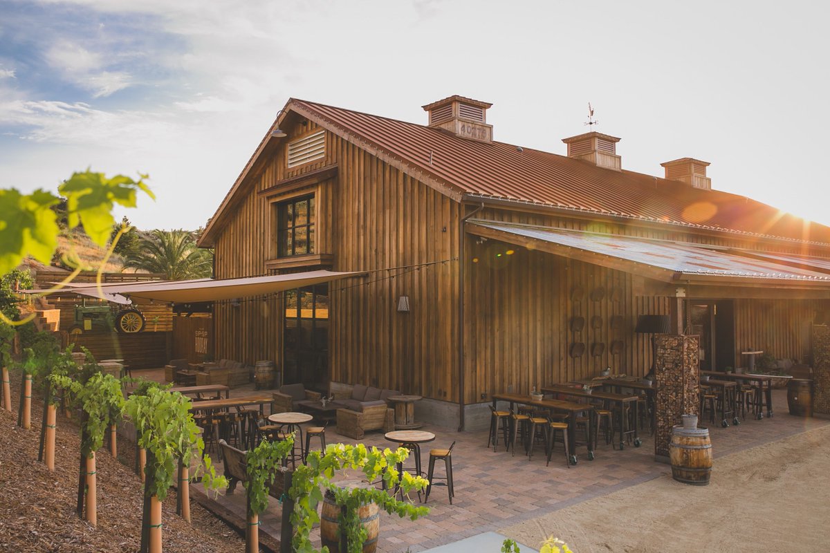 PeltzerWinery's tweet photo. Want to be the first to know about our events? Make sure you sign up for our newsletter so you can be the first to RSVP. https://t.co/e9xeFnVOko