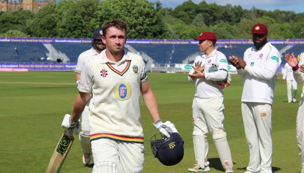 CountyChamp's tweet photo. .@DurhamCricket's Cameron Steel has faced 1,625 balls this season, only Kumar Sangakkara has been up against more (1,629) https://t.co/EF0H3iL2ho