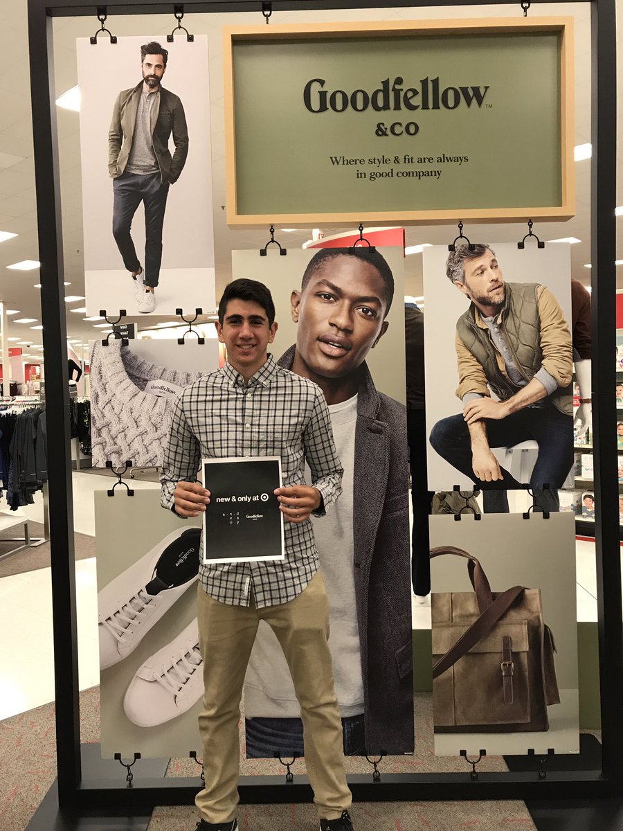 Brand Ambassadors in Goodfellow and A New Day selling the benefits of this great new brand!