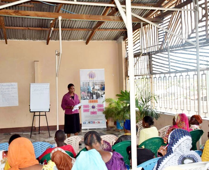 ChildbirthSI's tweet photo. #CommunityEducation #HealthEducation #ReproductiveHealth #EndHIV4Her #UTIs #SafeMotherhood #WomensHealth #afya #OnePlanII @AfyaTz @afyatzn https://t.co/6m6QXg8znp