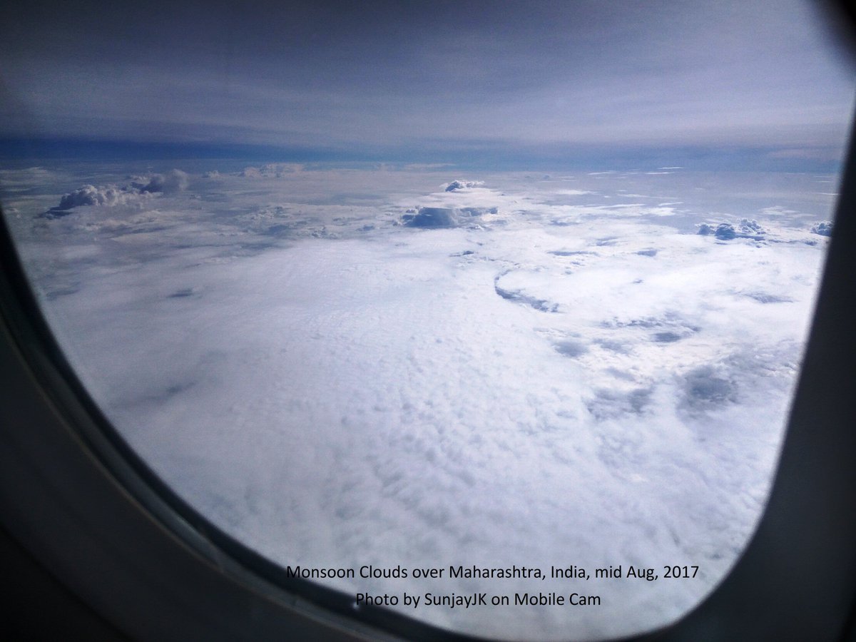 SunjayJK's tweet photo. #Monsoon #Clouds over #Maharashtra, India, mid Aug, 2017
#Photos by me, #SunjayJK on #MobileCamera
✈️enroute to #Goa. #Monsoons #Photography https://t.co/KixSirCsD7