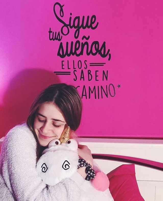 ThanksCandela's tweet photo. Me voy a tatuar esta foto❤️😻 @CandeQg https://t.co/DsGQQC4r8y