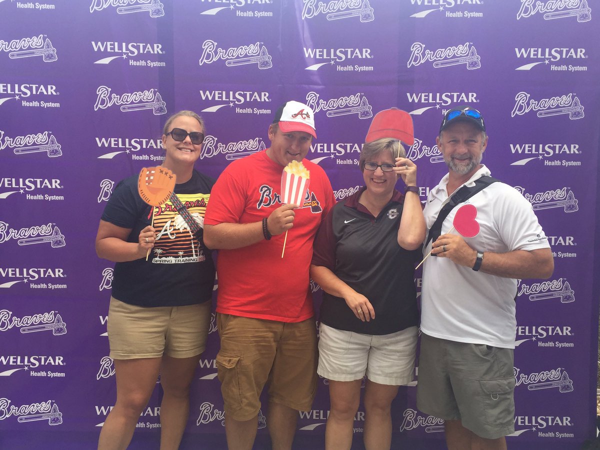 donnataylor130's tweet photo. Braves game #wellstar https://t.co/1cEu0yZerH