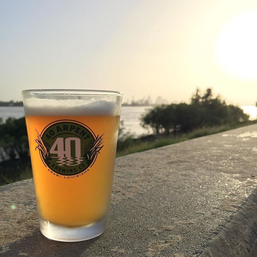 40ArpentBrewing's tweet photo. @afrodisiacnola is back! #jamaicanfood #bestfishsandwich #craftbeer #grapefruitduckweed #nolaviews #oldarabi https://t.co/qfaw0UBEvt https://t.co/Ath1cgSWe2