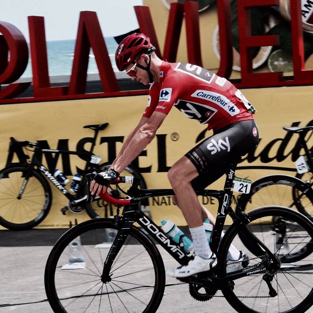 HirdClaire's tweet photo. @chrisfroome @PhotoGomezSport Loved watching the start of stage 9 la vuelta today @chrisfroome https://t.co/Doj6EI65HZ