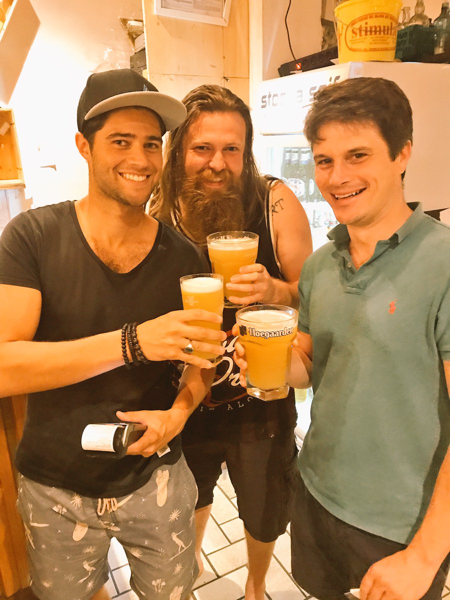 actionaca's tweet image. Business talks can make you thirsty... #SundayFunday #Entrepreneur #nomadscamp