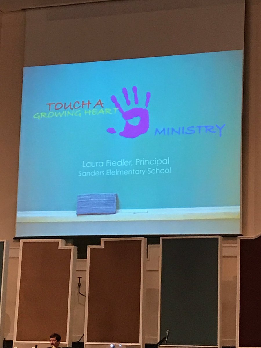 SandersES1's tweet photo. Principal Fiedler honors Orange Hill Baptist today for partnering with Sanders 💕 @lbailey801 #weloveourpartnersined #ccsd2017 https://t.co/HAmywcGuz9
