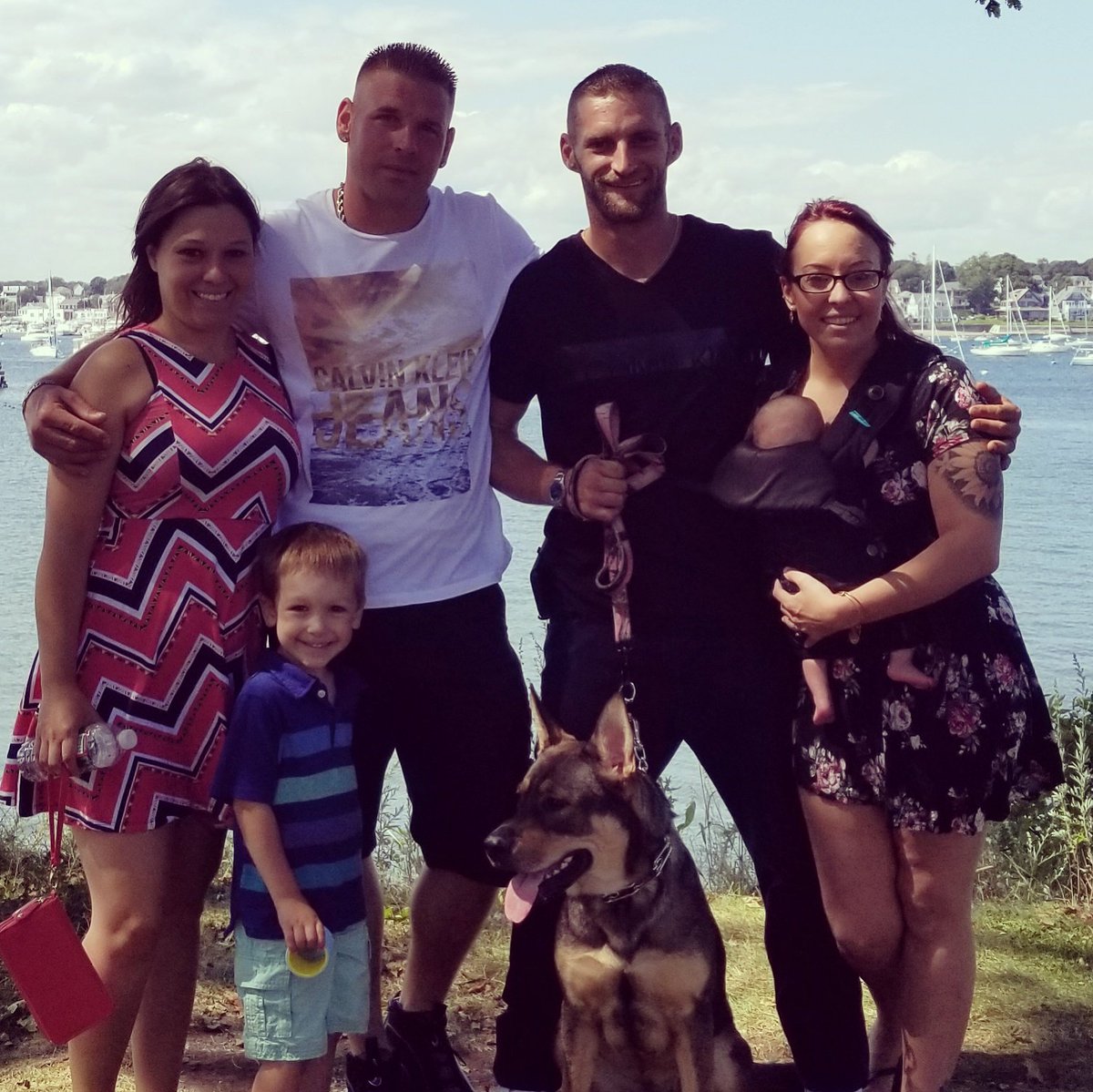 mmacdonald2017's tweet photo. #Family #Sunday @CLitwin5412 @Ezlife4u2c @KillaB8469 https://t.co/DWZCB2lAjt