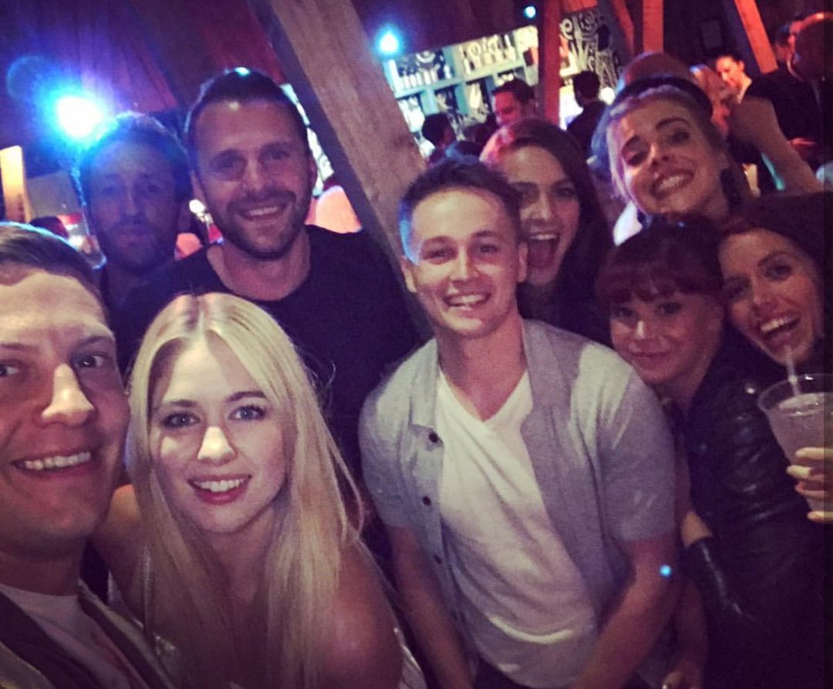 Night out <a href="/lockievcampbell/">Lockie V. Campbell</a> @hollycunnx <a href="/SiennaBlakexo/">Sienna Jade</a>  <a href="/jasonroscoe21/">Jason Roscoe</a> <a href="/Nancy_Osbornex/">Nancy Osborne</a>