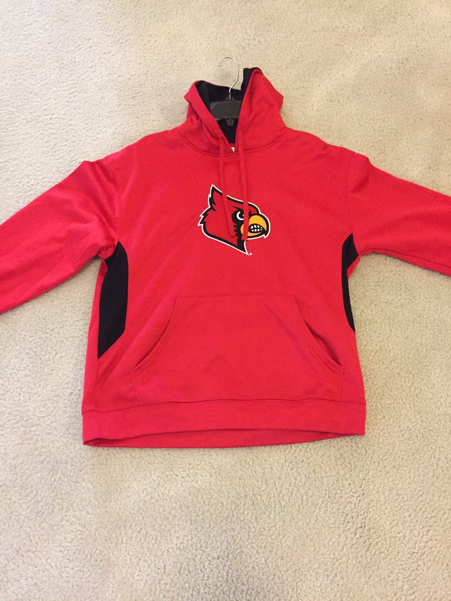 ronnmail's tweet photo. Getting ready for the LOUISVILLE vs. Purdue football, getting tickets now!!!! #GoCards! #GoLamarJackson! #LetsDoThis! #GoACC! https://t.co/HP0DDVQ94M