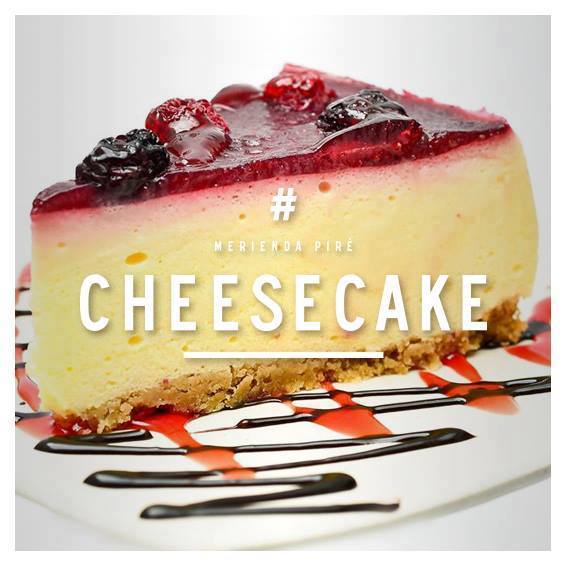 HeladeriasPire's tweet photo. Fin de semana de #permitidos ---> CHEESECAKE ¡irresistible!
Date un gusto en #Piré, ¡siempre hay una excusa para venir con amigos! 😍🎂 https://t.co/O9fuukX6CD