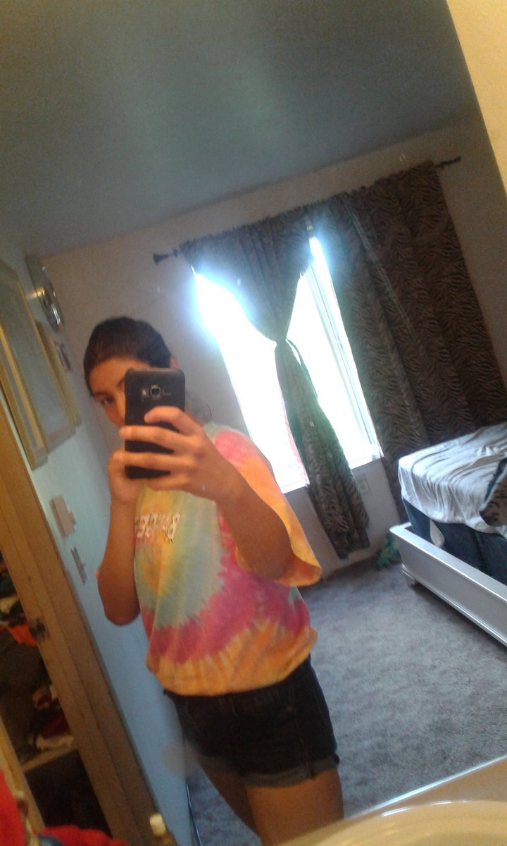 Paranormal_101's tweet photo. Wish jake posted today im in his merch rn😢❤ https://t.co/eEFXHOAyae