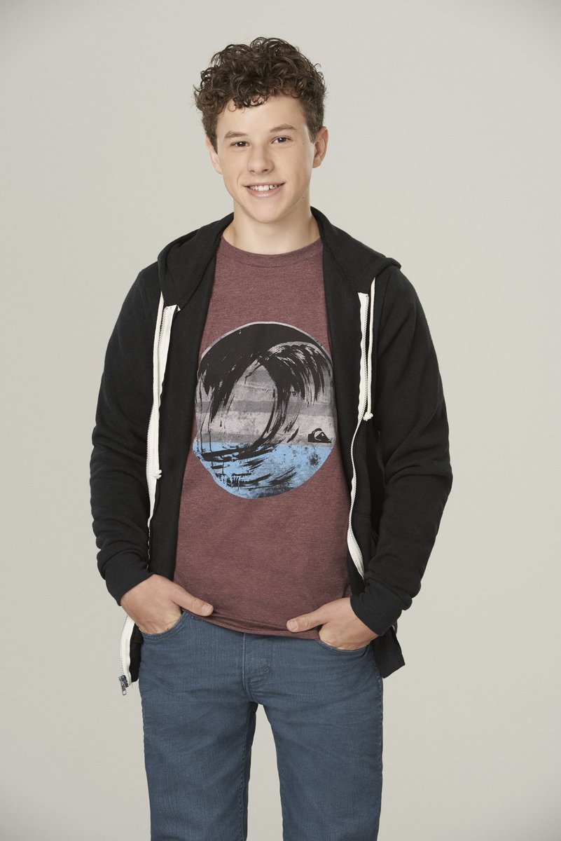 NolanGouldFC's tweet photo. ℹ️ @ModernFam PREMIER |

Modern Family returns in one month!

Can't wait to see what's going to happen with Luke @Nolan_Gould this season!🎬 https://t.co/2rbTsqES3f