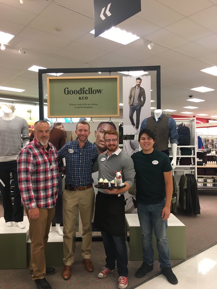 T2031 outfits on point! Go sales!@NikkiJo11 <a href="/KevinMcNally77/">Kevin</a> <a href="/Jfresh291/">Jeremy melvin</a>