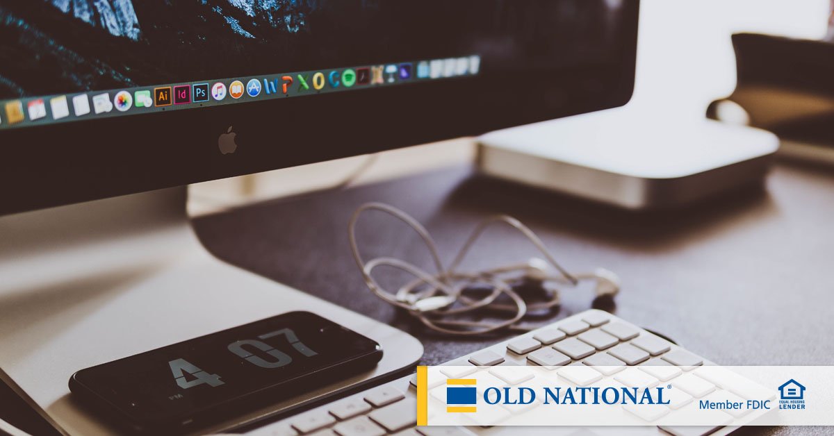 Old_National's tweet photo. Not taking advantage of online and mobile banking? You might be wasting time and money. #TipsfromOldNational https://t.co/OE2KNz8KJO https://t.co/Vi3Uh0OTDN