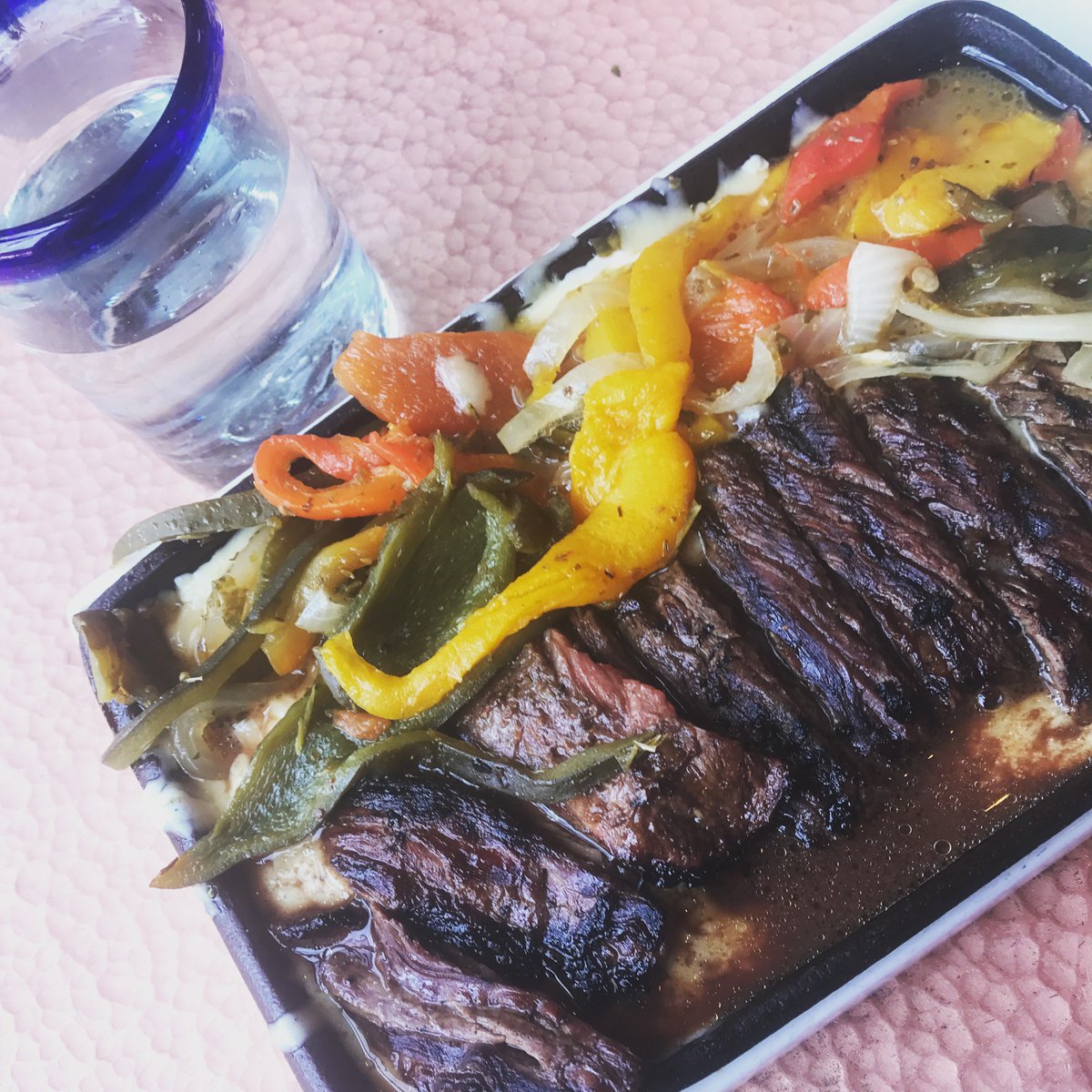 shawnmcbride74's tweet image. #Lunch #AuthenticMexican #kindasorta #RosaMexicano