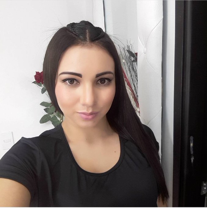 #sunday many kisses to everyone https://t.co/bpZ9SsJVSn<a href="/tag/sunday"class="tags">#sunday</a>
