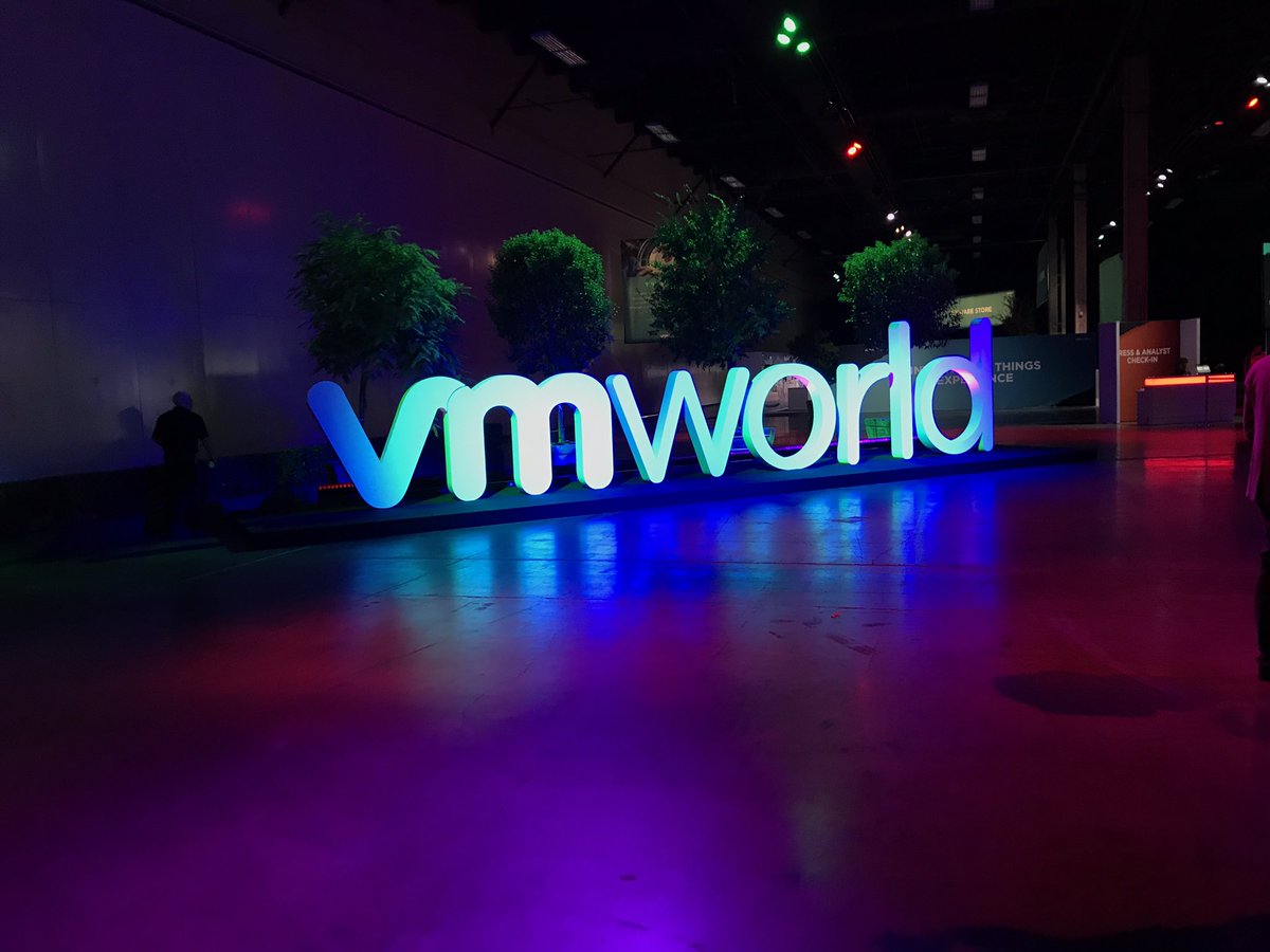 LukeMihalko's tweet photo. #VMworld is here https://t.co/sRM1zV8GFN