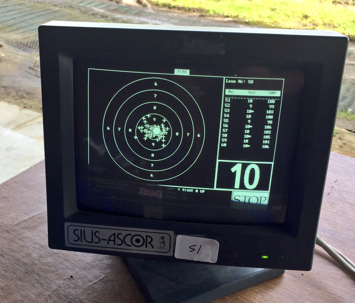 raine2016's tweet photo. Eley new batch shiny boxes standing group not to shabby, bot of wind #bisley wind #AccuracyDefined https://t.co/J35B4pfKWA
