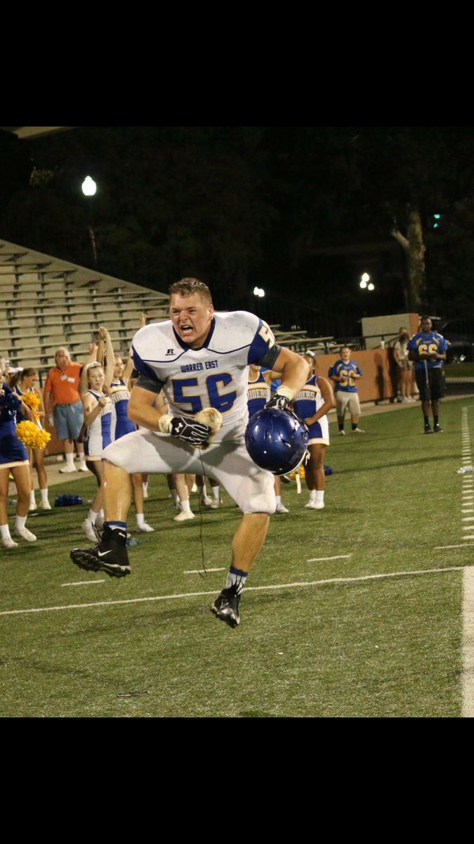 DentonStaceyR's tweet photo. Can you feel the pride!! #Radierpride #56 💙💛 https://t.co/IWwYgIDbCq