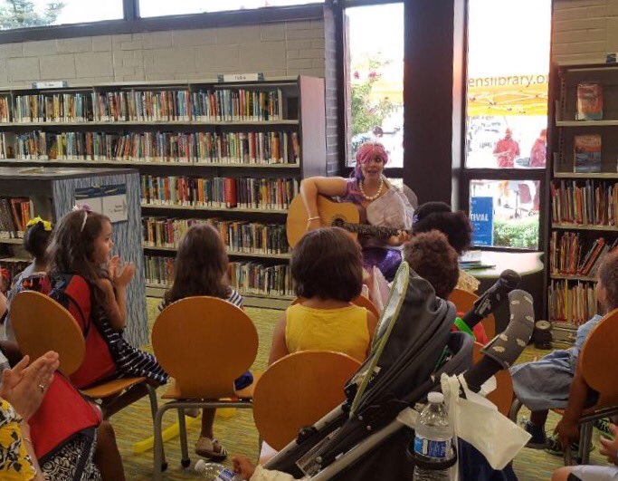 QPLNYC's tweet photo. Thank you to our #library #mermaid for a great #Storytime! #PeninsulaLibrary #QLeveryone https://t.co/CY0pFrY6Ha