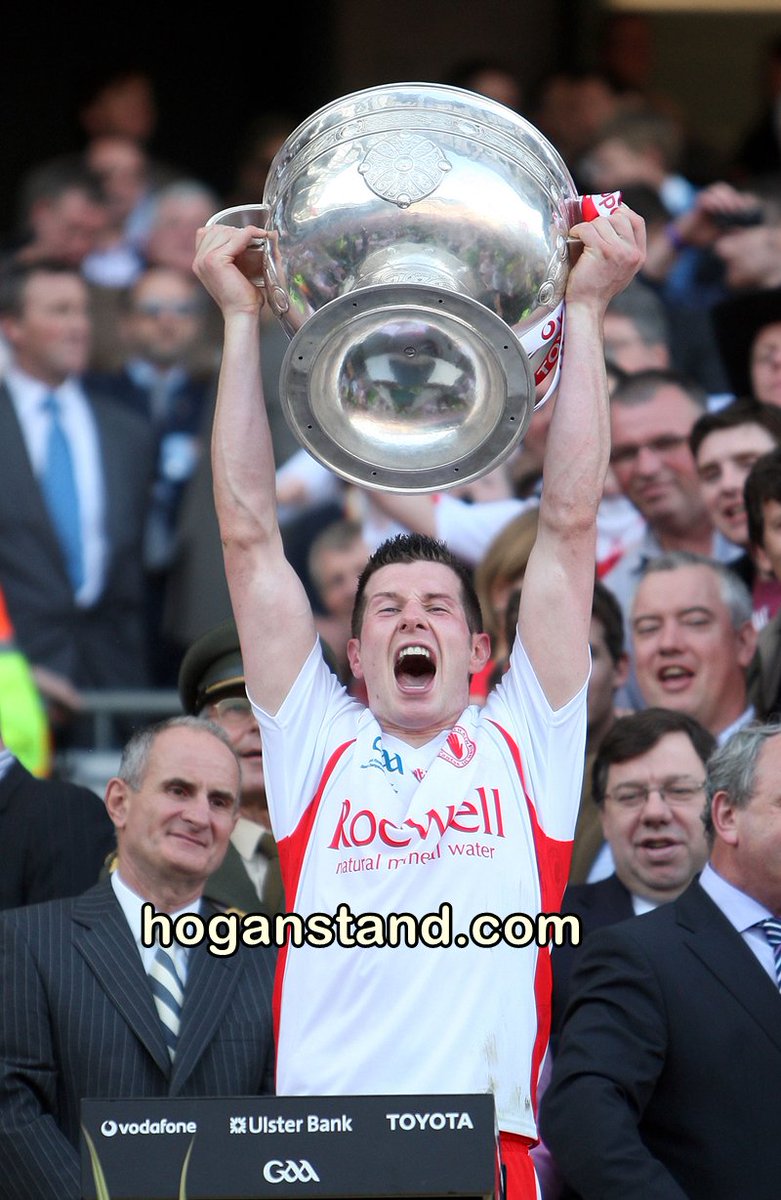 hoganstandgaa's tweet photo. All the best in your retirement Sean, a true class act – on and off the field. #GAA https://t.co/i1yCDdYs51