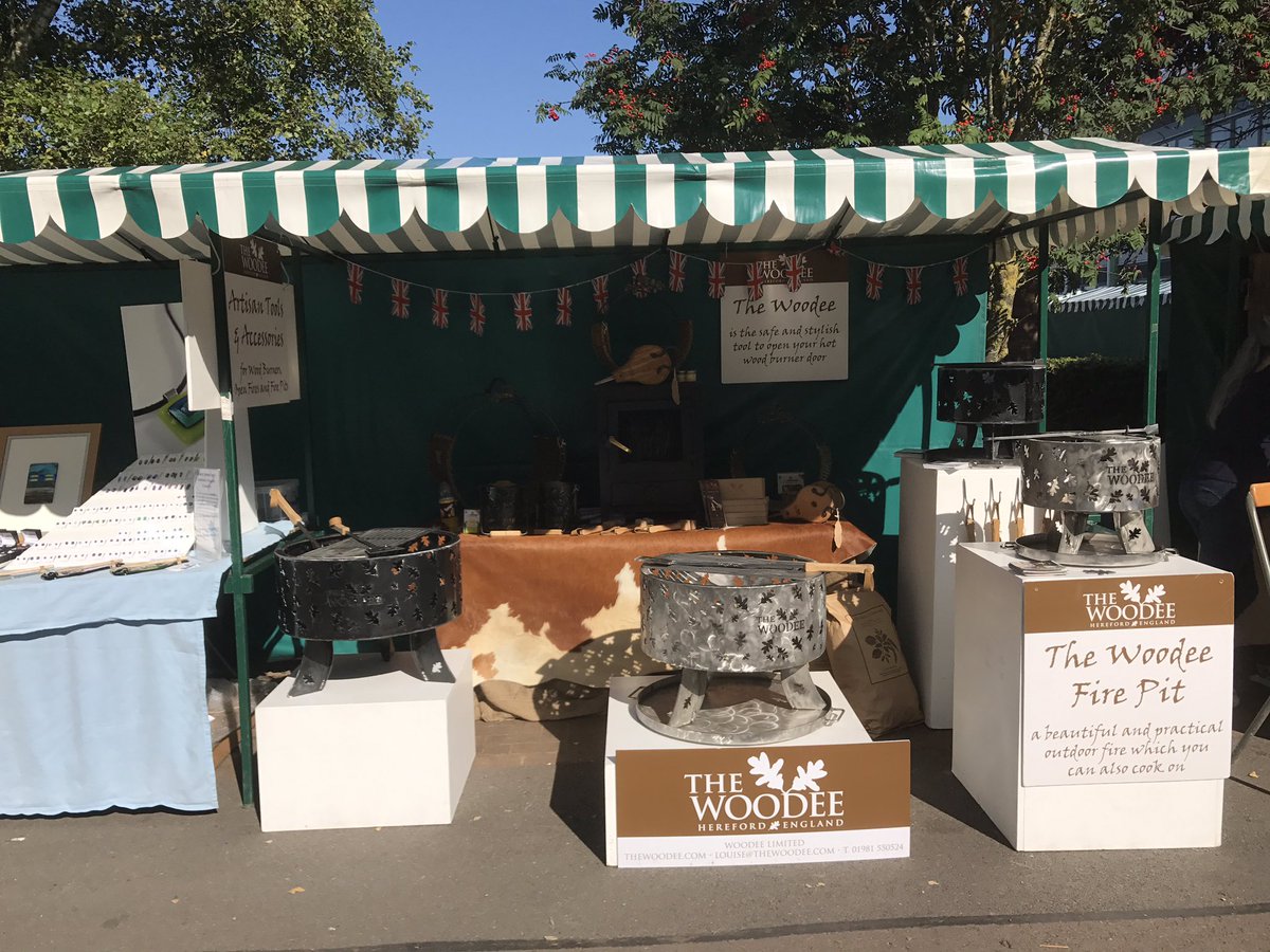 TheWoodee's tweet photo. #HandmadeHour great day today at #RFTH17 the @morganmotor handmade fair. #firepits #craftsmanship https://t.co/IRcORSKWf6