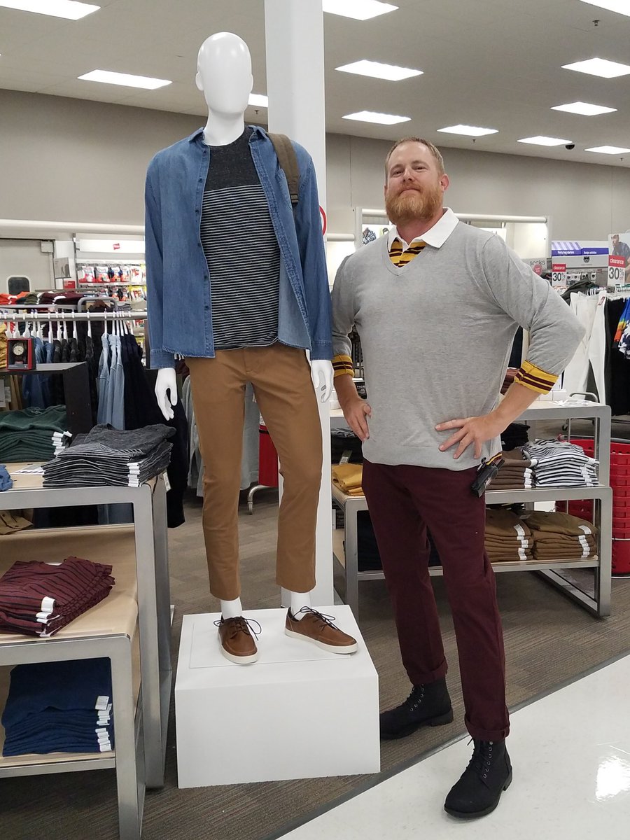 luvinthetide's tweet photo. #anewday and #goodfellow is a hit at #T0795. https://t.co/McC624aOC8