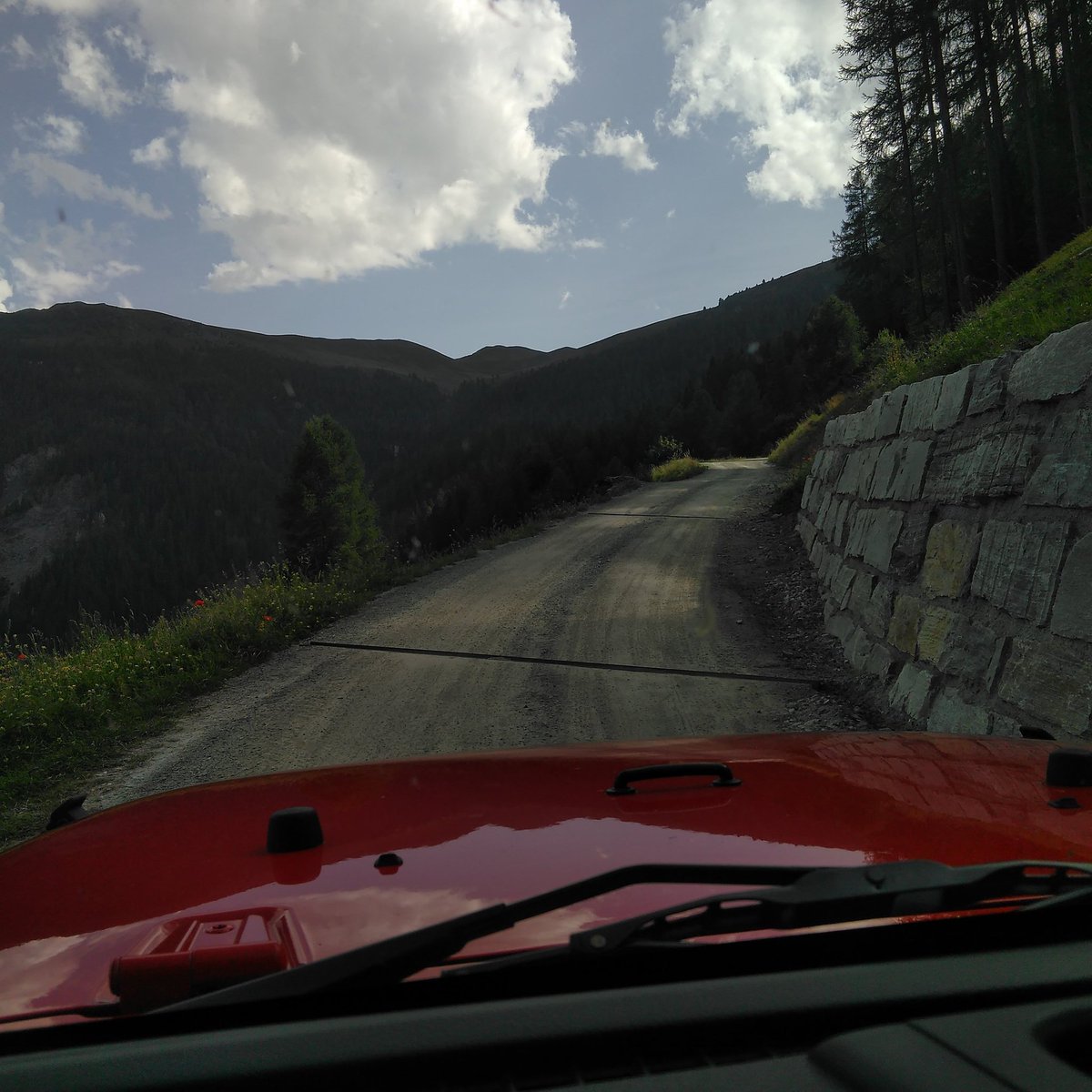 #ontheroad #jeeplife <a href="/wrangler_ontour/">red_wrangler_ontour</a> <a href="/Jeep/">Jeep</a>