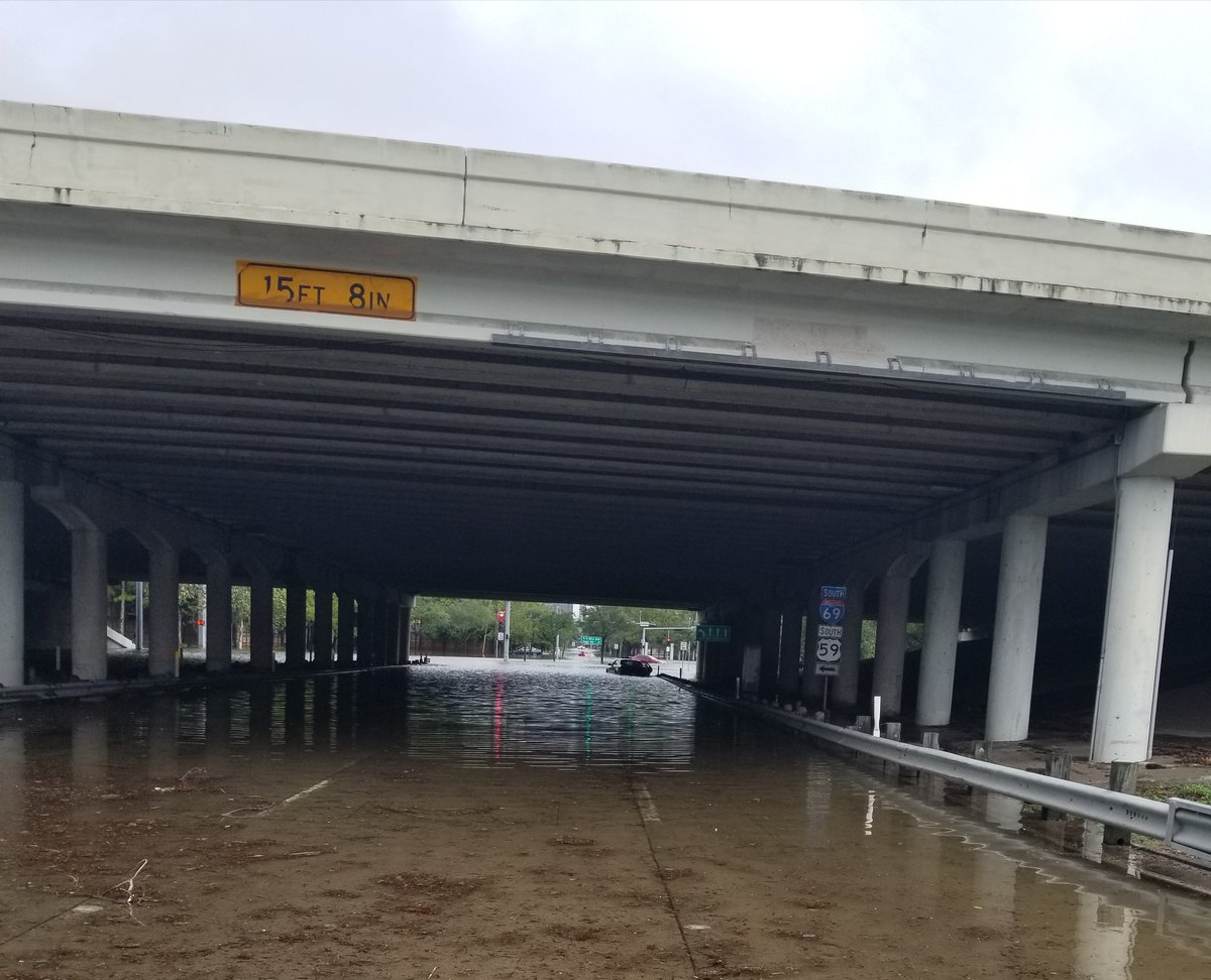 zaiful's tweet image. South Rice under 59 (Southwest Freeway)