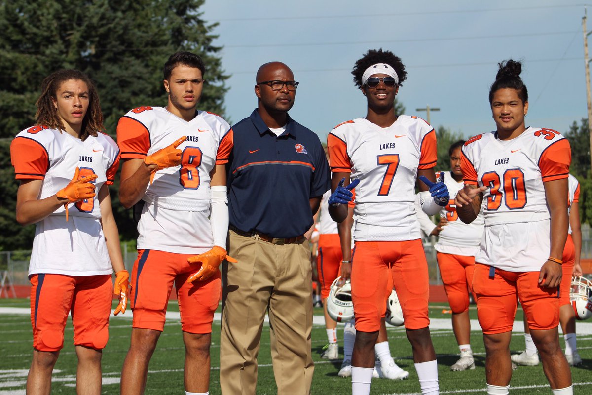 AlexdangII's tweet photo. We out here ready to go ๐ฏ#gameweek #area51 #IceAge18 https://t.co/AKiMqaOwgh