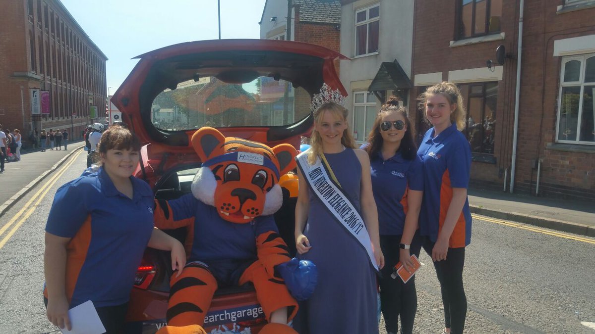 raqsdance's tweet photo. Hinckley carnival #hinckleycarnival #missnuneatonelegance #missbritishisles https://t.co/Q1qT1Pnm0H